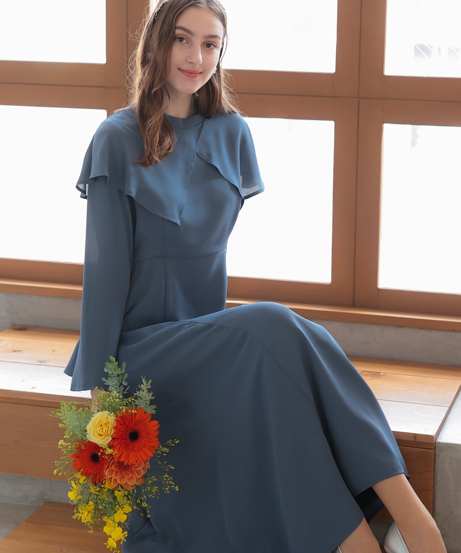 ケープ襟ワンピースドレス 結婚式 ワンピース パーティードレス