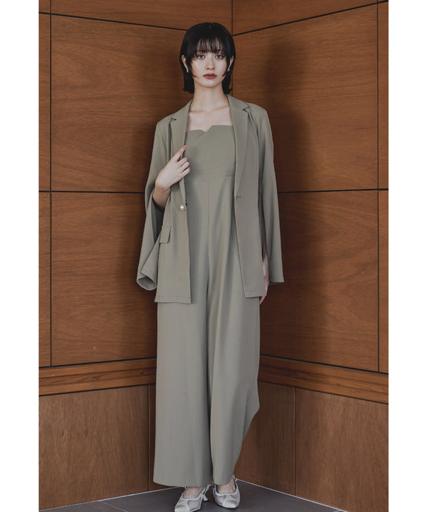 {"color":"\u30ab\u30fc\u30ad","info":"model\uff1aH166cm size\uff1aM"}