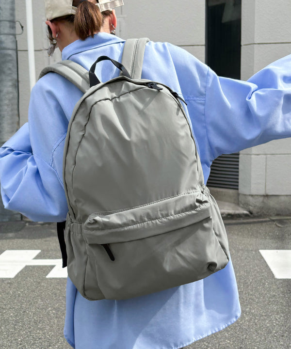 {"color":"\u30b0\u30ec\u30fc","info":"model\uff1aH158cm size\uff1aF"}