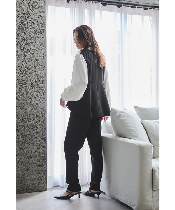 {"color":"\u30d6\u30e9\u30c3\u30af","info":"model\uff1aH165cm size\uff1aM"}