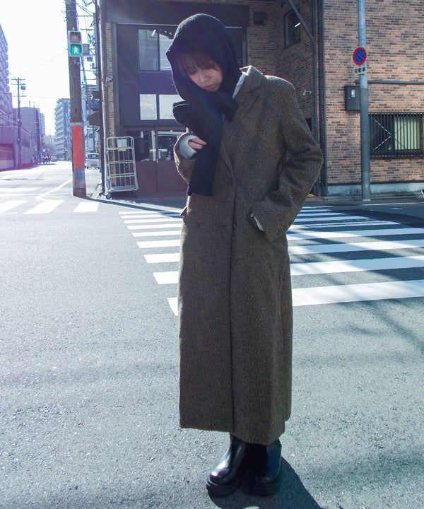 {"color":"\u30d6\u30e9\u30a6\u30f3","info":"model\uff1aH158cm size\uff1aM"}