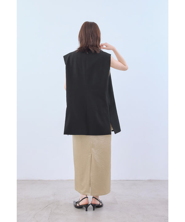{"color":"\u30d6\u30e9\u30c3\u30af","info":"model\uff1aH166cm size\uff1aM"}