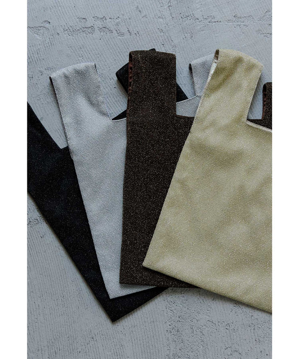 {"color":"","info":""}