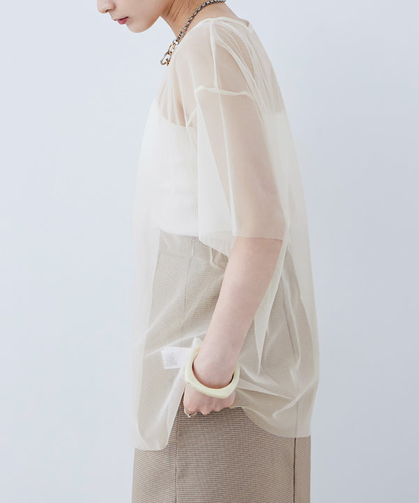 {"color":"\u30a2\u30a4\u30dc\u30ea\u30fc","info":""}