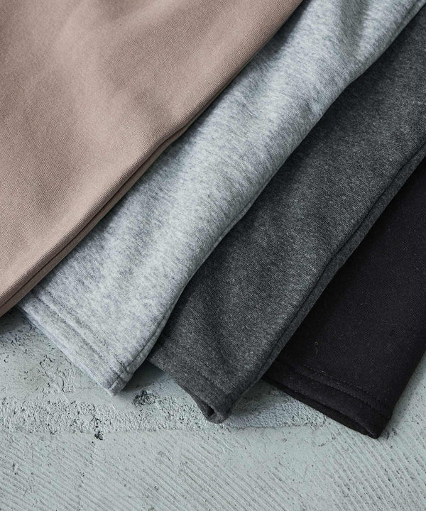 {"color":"","info":""}