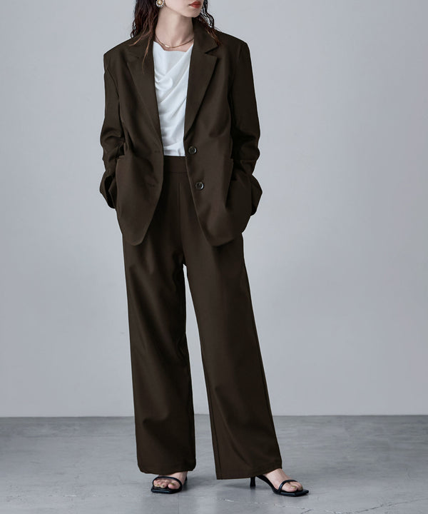 {"color":"\u30d6\u30e9\u30a6\u30f3","info":"model\uff1aH166cm size\uff1aM"}