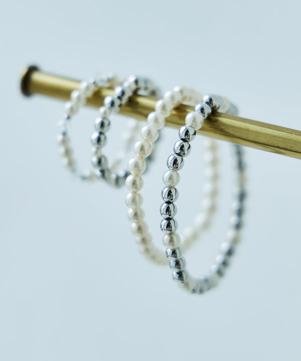 {"color":"\u30b7\u30eb\u30d0\u30fc","info":""}