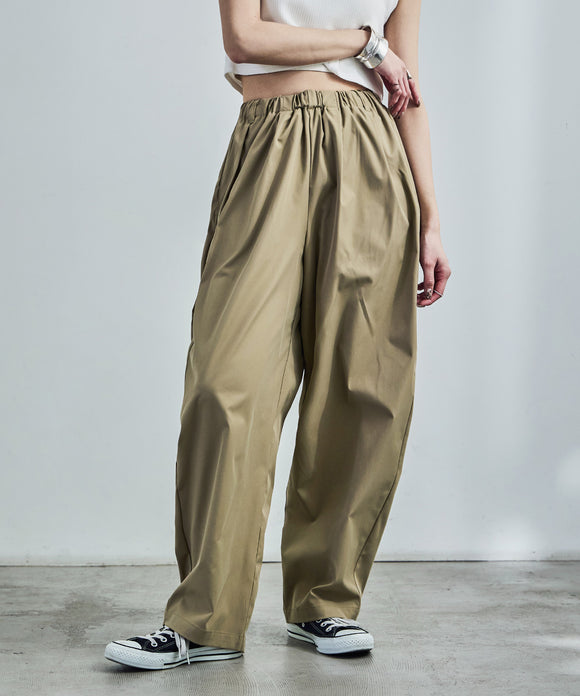 {"color":"\u30d9\u30fc\u30b8\u30e5","info":"model\uff1aH158cm size\uff1aM"}