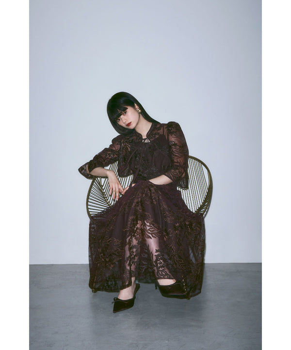 {"color":"\u30d6\u30e9\u30a6\u30f3","info":"model\uff1aH163cm size\uff1aM"}