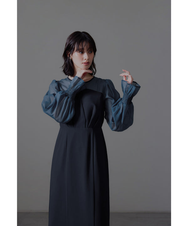 {"color":"\u30cd\u30a4\u30d3\u30fc","info":"model\uff1aH166cm size\uff1aM"}