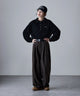 {"color":"\u30d6\u30e9\u30c3\u30af","info":"model\uff1aH166cm size\uff1aF"}