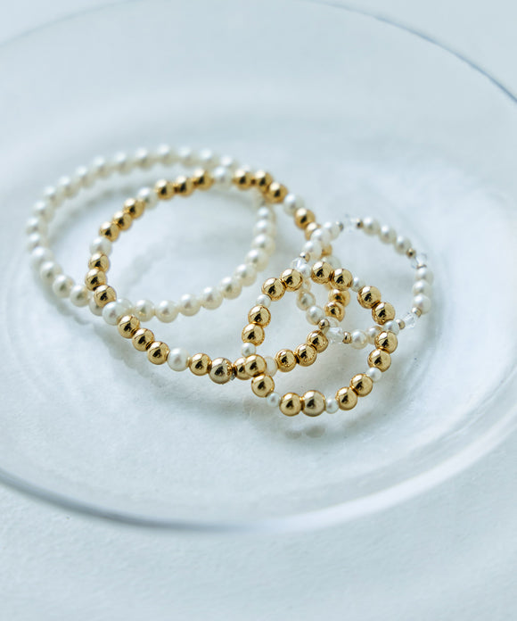 {"color":"\u30b4\u30fc\u30eb\u30c9","info":""}