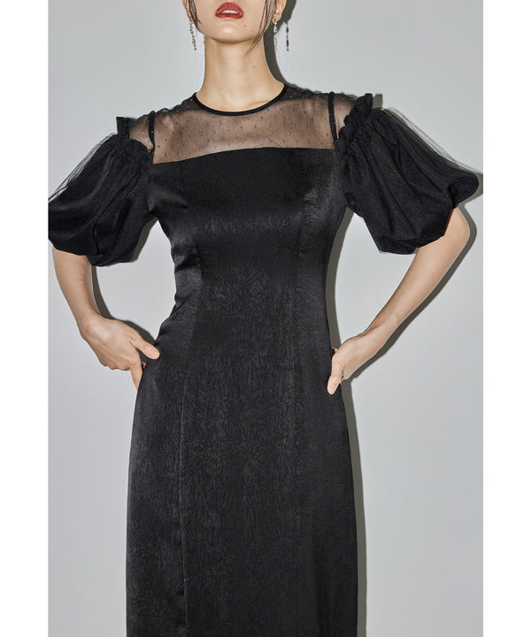 {"color":"\u30d6\u30e9\u30c3\u30af","info":"model\uff1aH165cm size\uff1aM"}