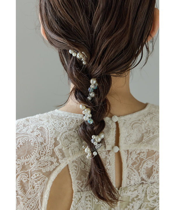 {"color":"\u30b7\u30eb\u30d0\u30fc","info":""}