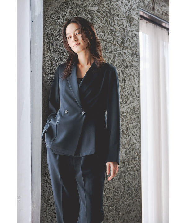 {"color":"\u30cd\u30a4\u30d3\u30fc","info":"model\uff1aH165cm size\uff1aM"}