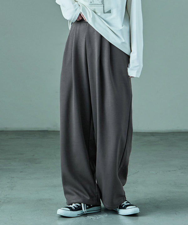 {"color":"\u30c1\u30e3\u30b3\u30fc\u30eb","info":"model\uff1aH158cm size\uff1aM"}