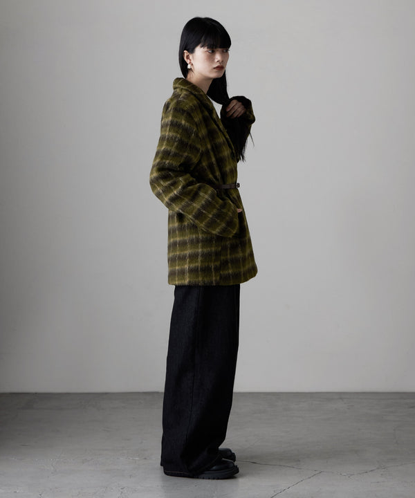 {"color":"\u30ab\u30fc\u30ad","info":"model\uff1aH163cm size\uff1aF"}