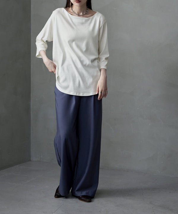 {"color":"\u30aa\u30d5\u30db\u30ef\u30a4\u30c8","info":"model\uff1aH170cm size\uff1a4L"}