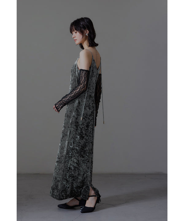 {"color":"\u30d6\u30e9\u30c3\u30af","info":"model\uff1aH166cm size\uff1aF"}