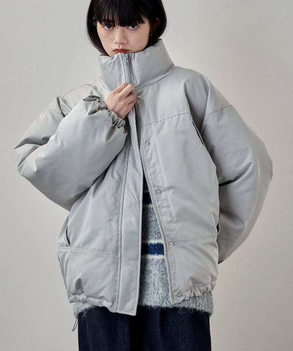 {"color":"\u30e9\u30a4\u30c8\u30d6\u30eb\u30fc","info":"model\uff1aH163cm size\uff1aF"}