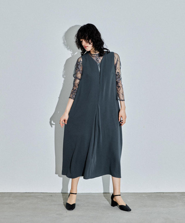 {"color":"\u30c0\u30fc\u30af\u30ab\u30fc\u30ad","info":"model\uff1aH167cm size\uff1aM"}