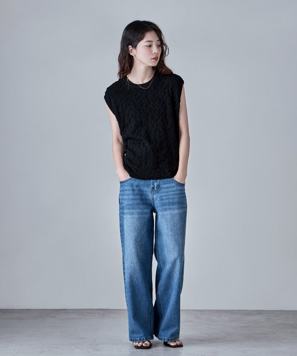 {"color":"\u30d6\u30e9\u30c3\u30af","info":"model\uff1aH166cm size\uff1aF"}