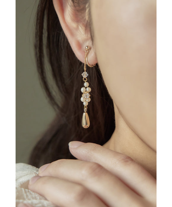 {"color":"\u30aa\u30d5\u30db\u30ef\u30a4\u30c8","info":""}