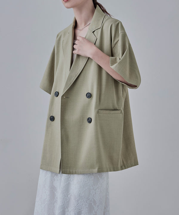 {"color":"\u30d9\u30fc\u30b8\u30e5","info":"model\uff1aH166cm size\uff1aF"}