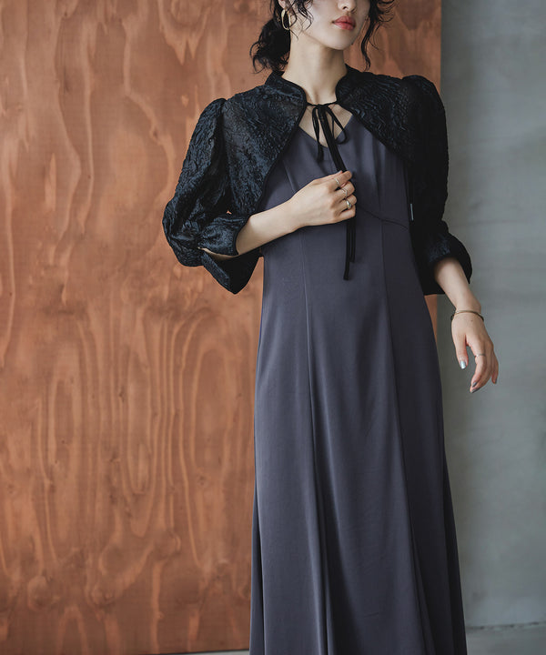 {"color":"\u30cd\u30a4\u30d3\u30fc","info":"model\uff1aH167cm size\uff1aM"}