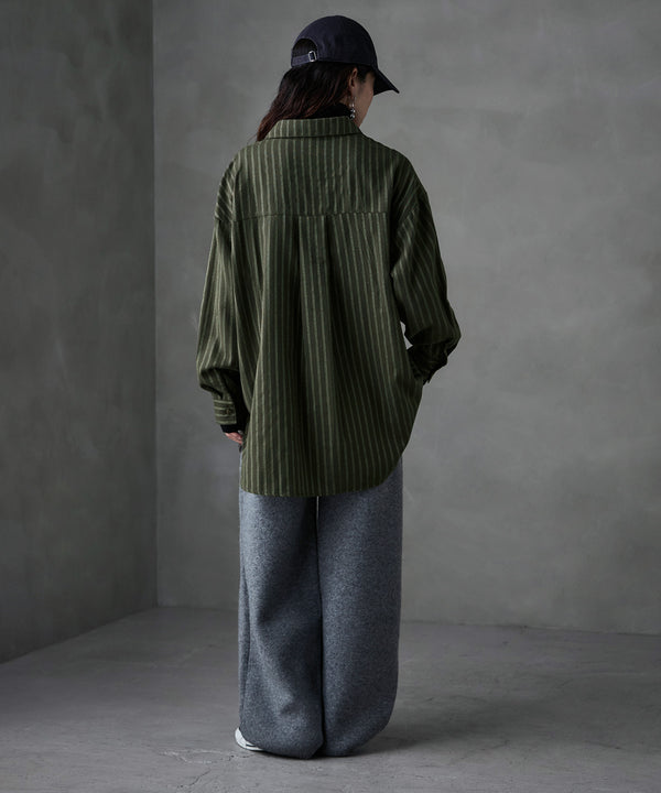 {"color":"\u30ab\u30fc\u30ad","info":"model\uff1aH166cm size\uff1aM"}