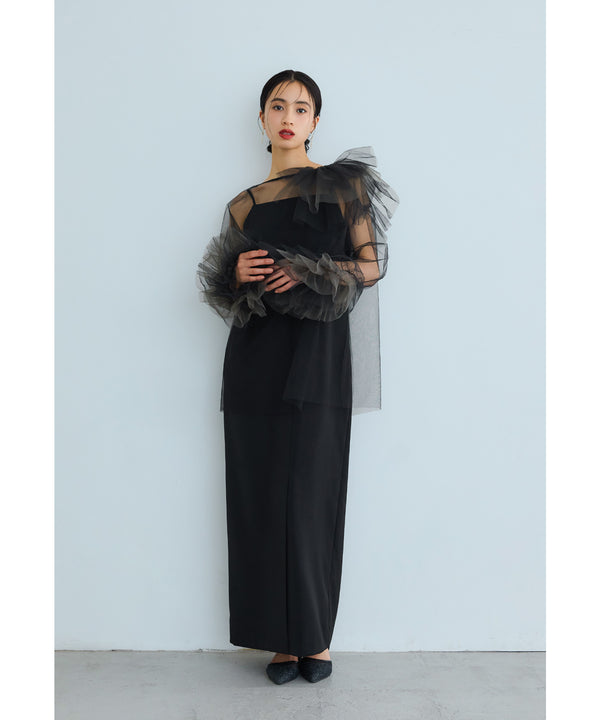 {"color":"\u30d6\u30e9\u30c3\u30af","info":"model\uff1aH165cm size\uff1aM"}