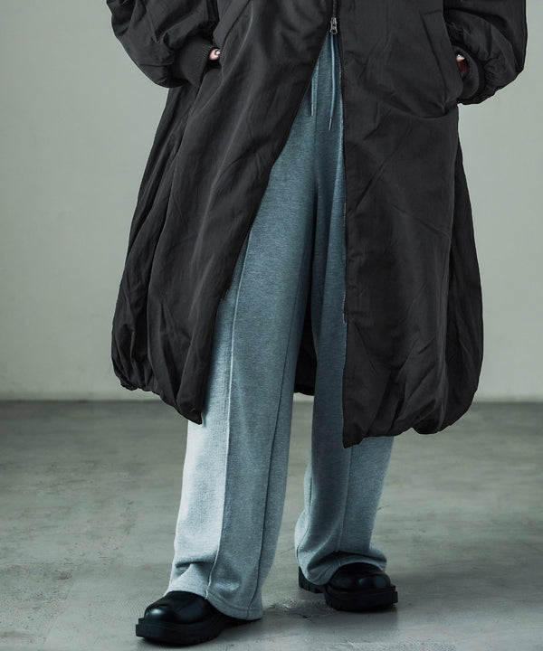 {"color":"\u30d6\u30e9\u30c3\u30af","info":""}