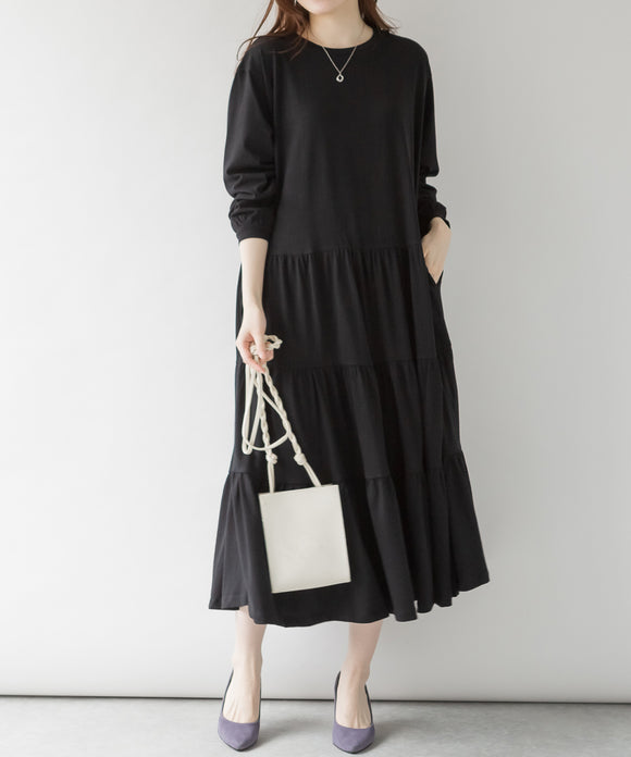 {"color":"\u30d6\u30e9\u30c3\u30af","info":"model\uff1aH167cm size\uff1aM-L"}