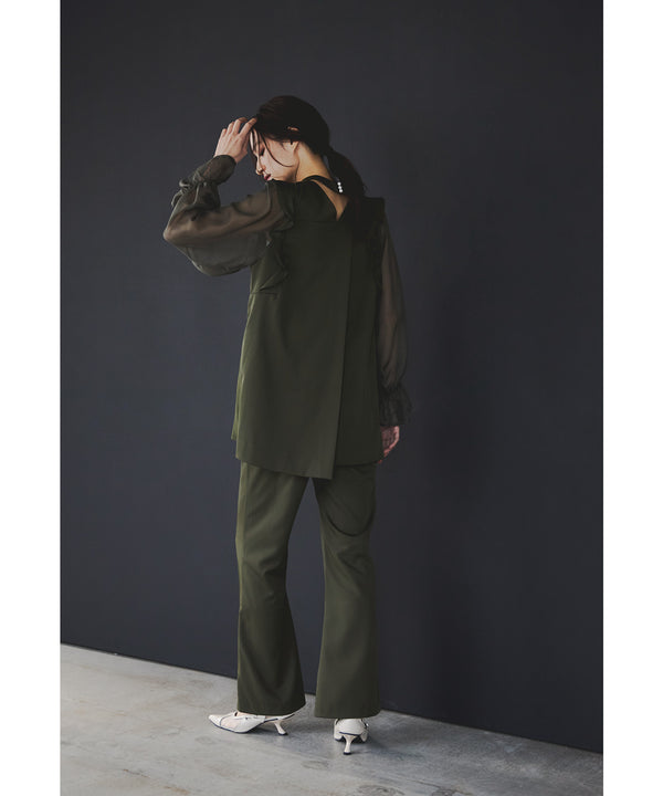 {"color":"\u30ab\u30fc\u30ad","info":"model\uff1aH165cm size\uff1aM"}