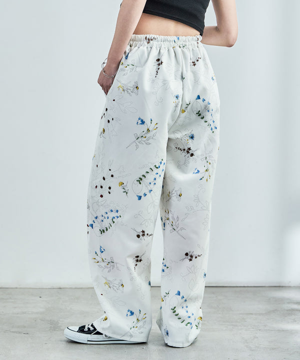 {"color":"\u30aa\u30d5\u30db\u30ef\u30a4\u30c8","info":"model\uff1aH158cm size\uff1aM"}