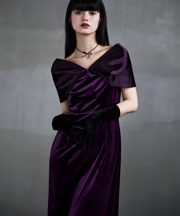 {"color":"\u30c7\u30a3\u30fc\u30d7\u30d0\u30a4\u30aa\u30ec\u30c3\u30c8","info":"model\uff1aH163cm size\uff1aM"}