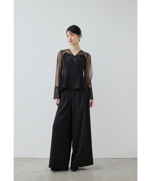 {"color":"\u30d6\u30e9\u30c3\u30af","info":"model\uff1aH166cm size\uff1aM"}