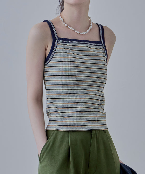 {"color":"\u30b0\u30ec\u30fc","info":"model\uff1aH163cm size\uff1aF"}