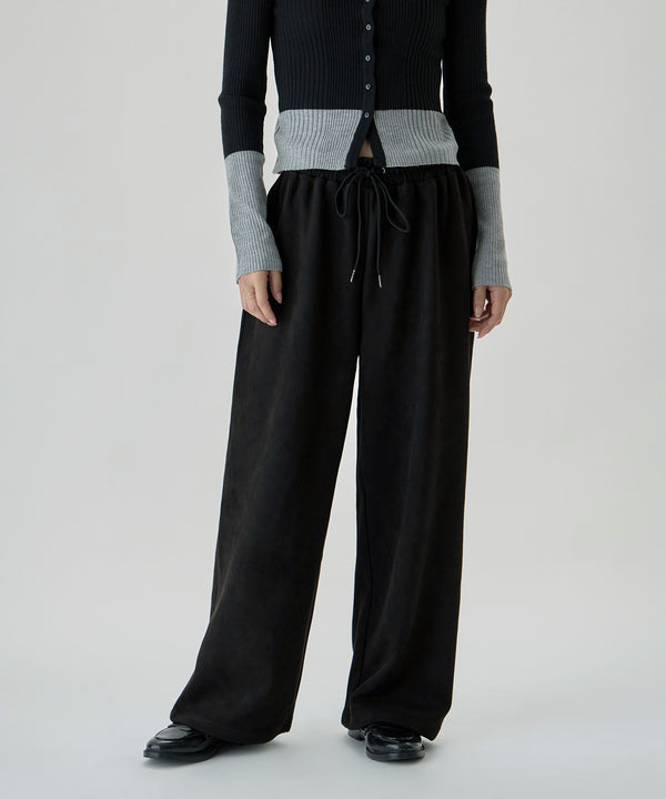 {"color":"\u30d6\u30e9\u30c3\u30af","info":"model\uff1aH166cm size\uff1aM"}