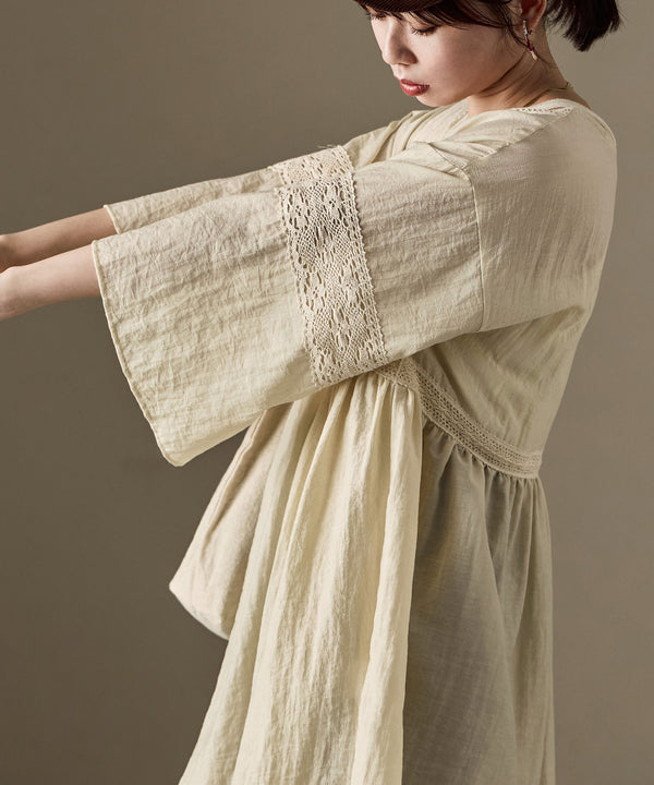 {"color":"\u30a2\u30a4\u30dc\u30ea\u30fc","info":"model\uff1aH158cm size\uff1aM"}