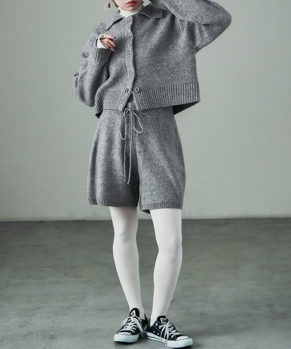 {"color":"\u30b0\u30ec\u30fc","info":"model\uff1aH158cm size\uff1aM"}