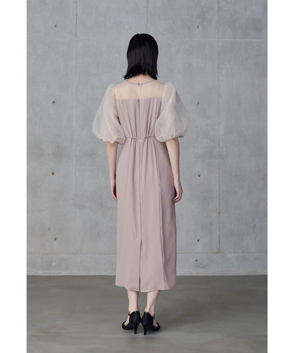 {"color":"\u30d4\u30f3\u30af\u30d9\u30fc\u30b8\u30e5","info":"model\uff1aH166cm size\uff1aM"}