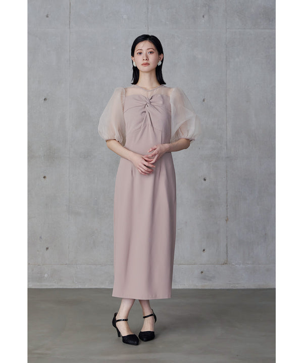 {"color":"\u30d4\u30f3\u30af\u30d9\u30fc\u30b8\u30e5","info":"model\uff1aH166cm size\uff1aM"}