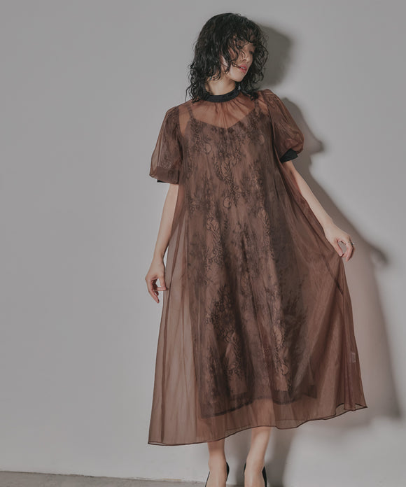 {"color":"\u30d6\u30e9\u30a6\u30f3","info":"model\uff1aH167cm size\uff1aM"}