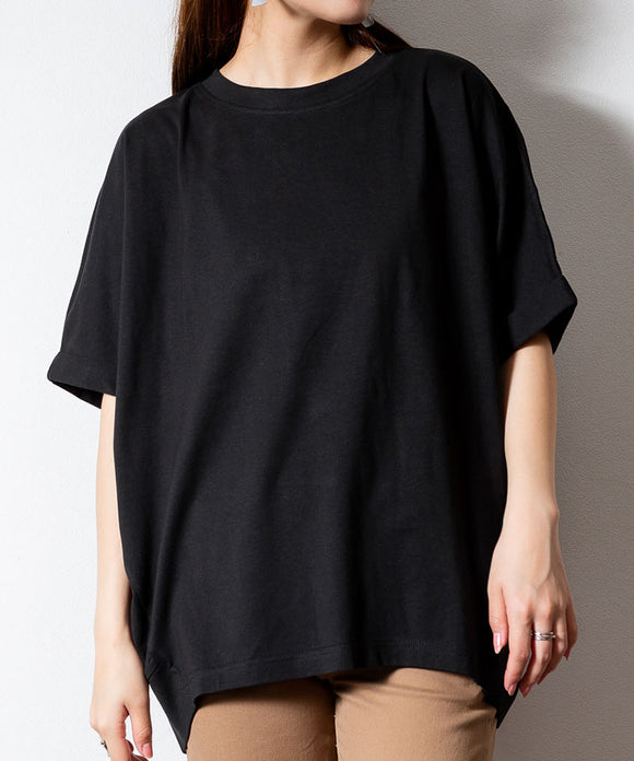 {"color":"\u30d6\u30e9\u30c3\u30af","info":"model\uff1aH160cm size\uff1aM-L"}