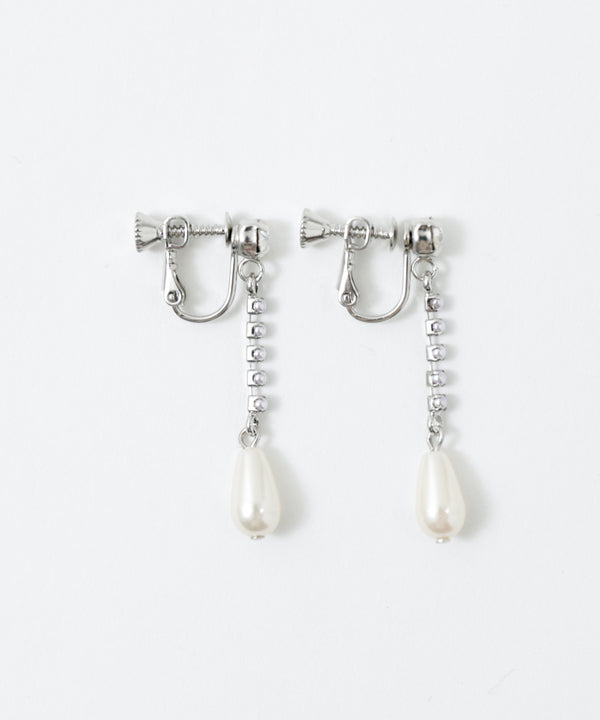 {"color":"\u30b7\u30eb\u30d0\u30fc","info":""}