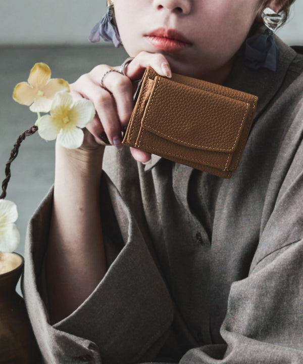 {"color":"\u30ad\u30e3\u30e1\u30eb","info":"model\uff1aH158cm size\uff1aF"}