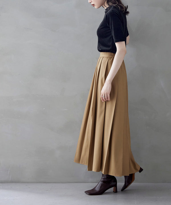 {"color":"\u30d9\u30fc\u30b8\u30e5","info":"model\uff1aH170cm size\uff1aM"}
