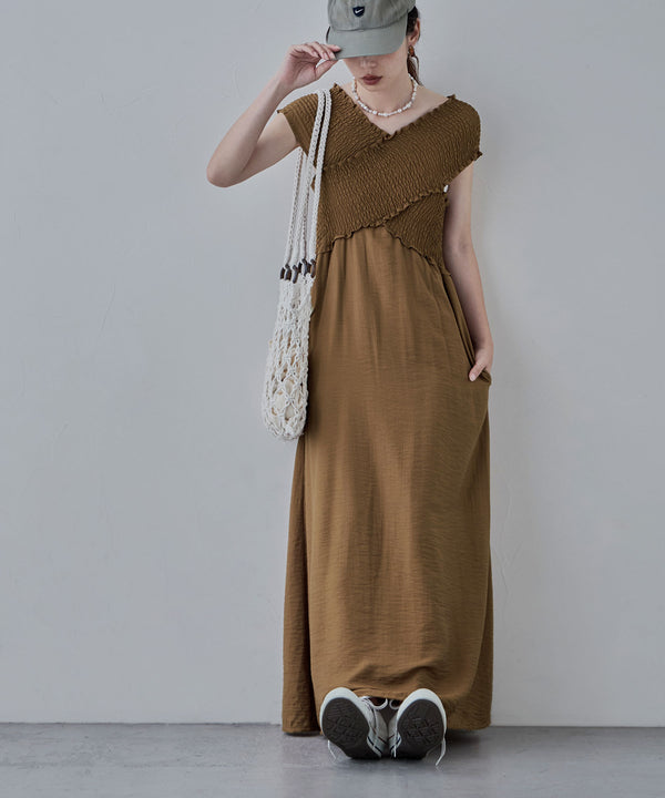 {"color":"\u30d6\u30e9\u30a6\u30f3","info":"model\uff1aH166cm size\uff1aF"}