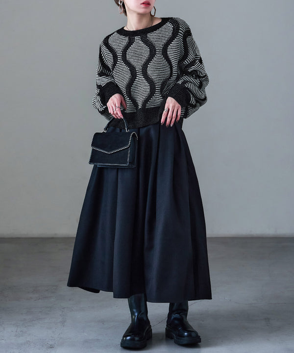 {"color":"\u30d6\u30e9\u30c3\u30af","info":"model\uff1aH158cm size\uff1aM"}